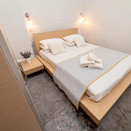 Luxury Sea-apartment In The Center Of Apartment *